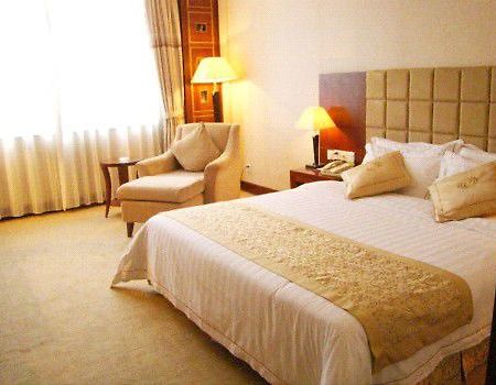 Ocean International Hotel Zhanjiang Room photo